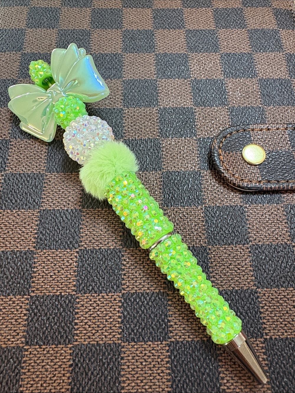 Green Bow Crystal Ballpoint Pen — Women's Accessory - Picture 2 of 4